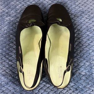 Black 9.5 Mephistos knot sling backs mini wedge leather sandals